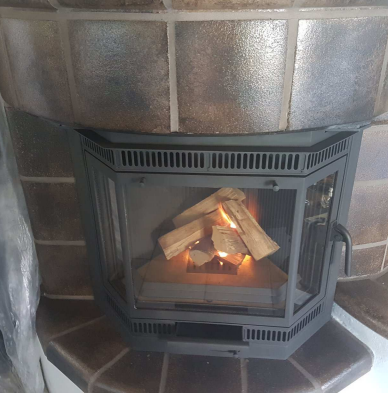 kaminkassette,heizkassette,kamineinsatz,kaminumrüstung,offener kamin,kaminofen,kamin,ofen,inzethaard,inbouwhaard,cheminee